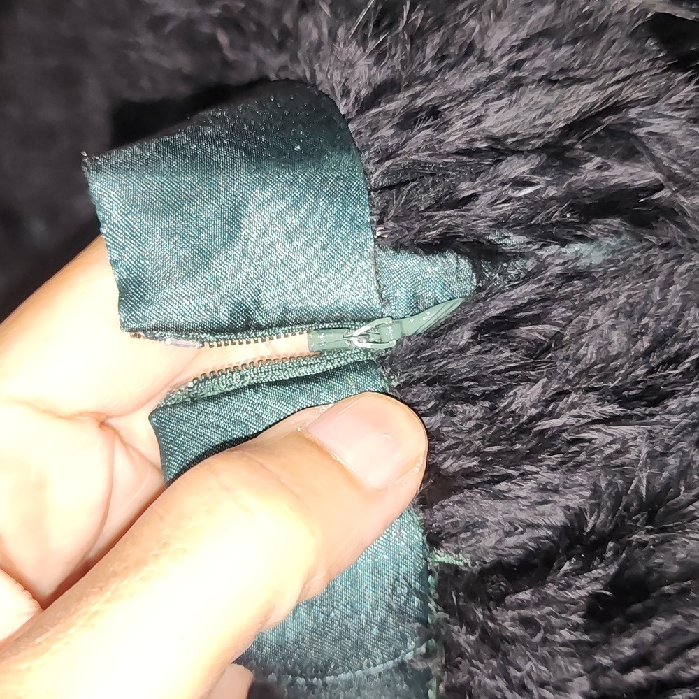 NAEEM KHAN EUC FEATHER LAYERED DEEPEST BLACK EMERALD LINED PENCIL SKIRT SIZE 12 - Picture 9 of 10